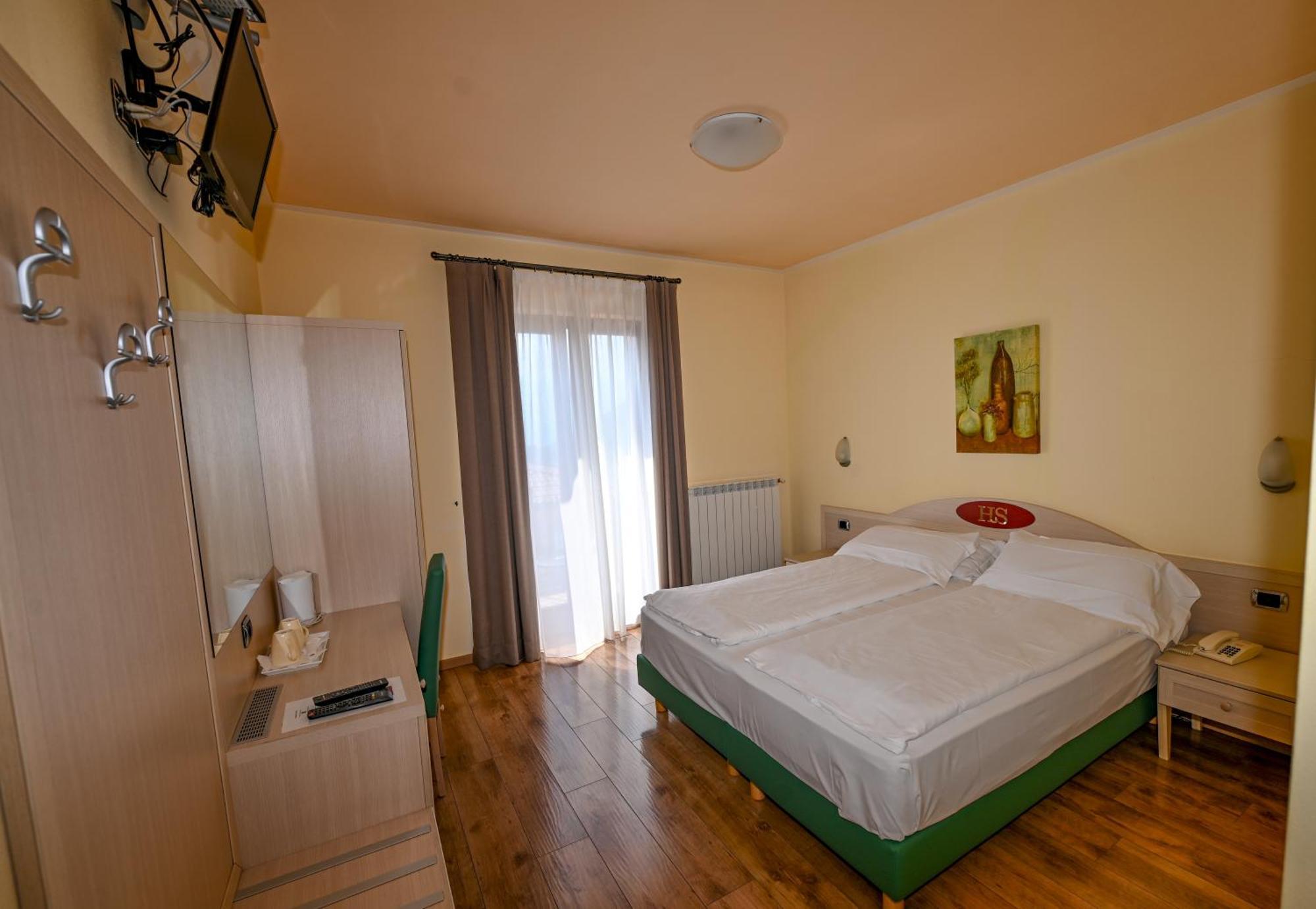 Hotel La Fenice E Sole Tremosine Экстерьер фото