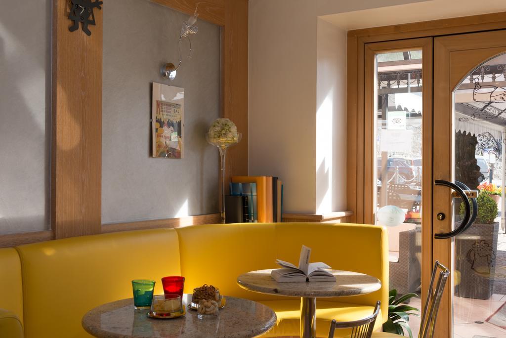 Hotel La Fenice E Sole Tremosine Экстерьер фото